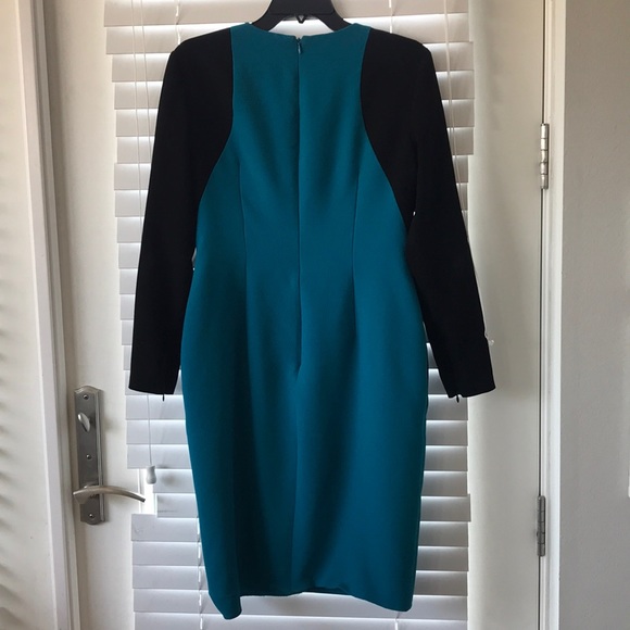 Dress - Picture 4 of 6